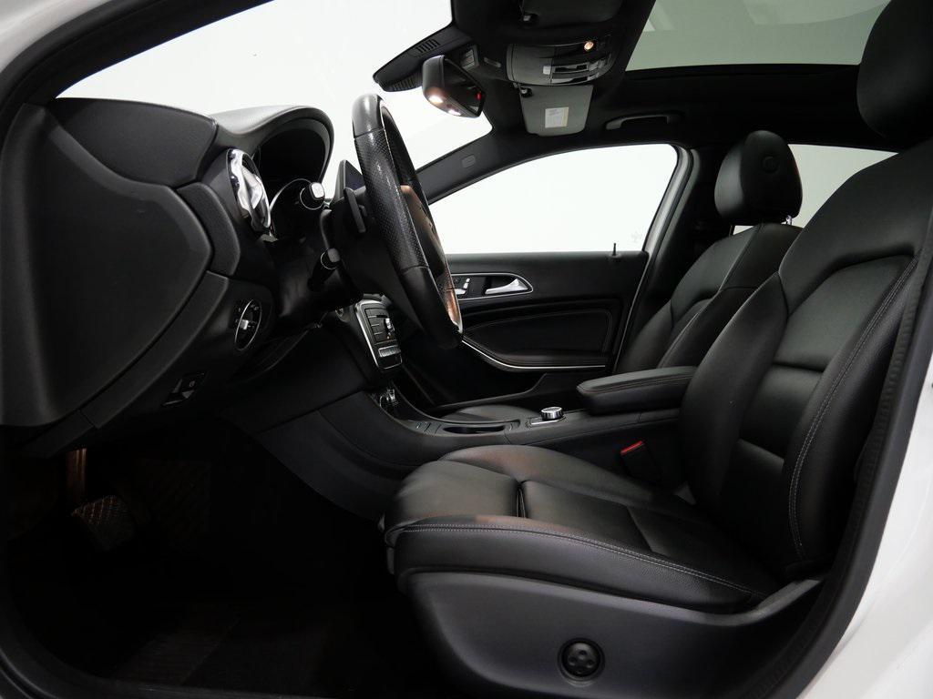 used 2020 Mercedes-Benz GLA 250 car, priced at $19,400