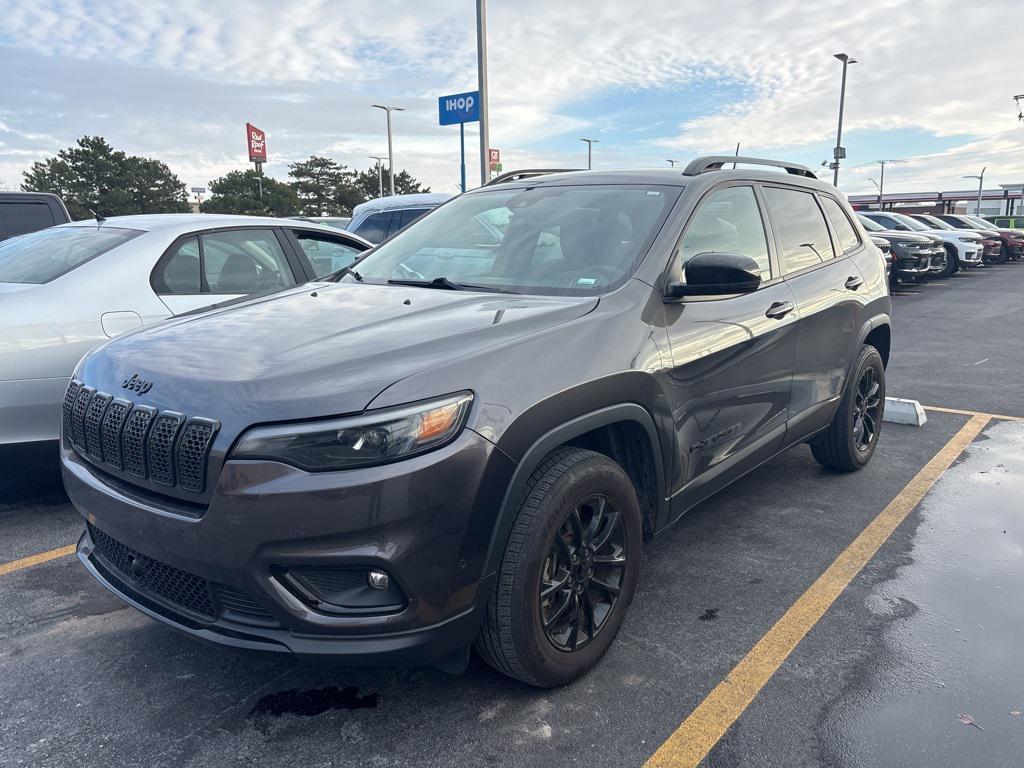 used 2023 Jeep Cherokee car, priced at $21,800