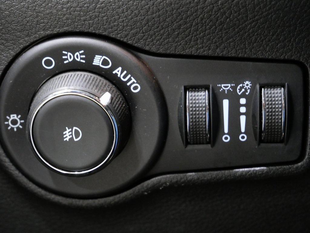 used 2022 Jeep Compass car, priced at $21,800