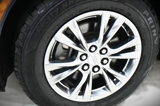 used 2020 Cadillac XT5 car, priced at $26,500