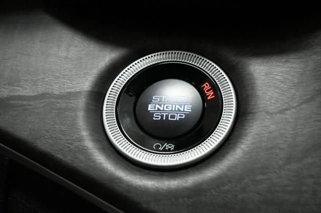 new 2025 Jeep Grand Cherokee car, priced at $47,536