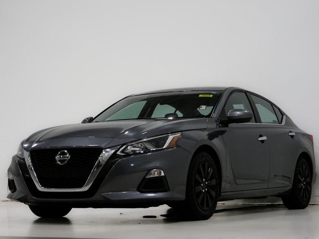 used 2020 Nissan Altima car, priced at $9,500