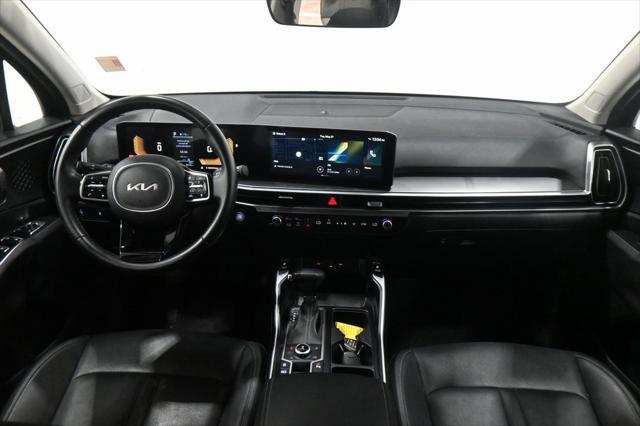used 2024 Kia Sorento car, priced at $29,500