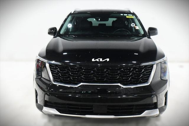 used 2024 Kia Sorento car, priced at $29,500