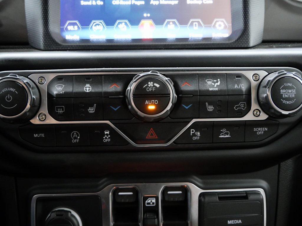 used 2022 Jeep Wrangler Unlimited car, priced at $40,900