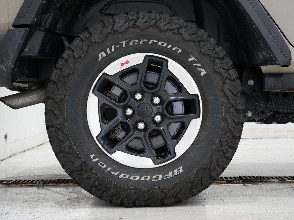 used 2022 Jeep Wrangler Unlimited car, priced at $40,900