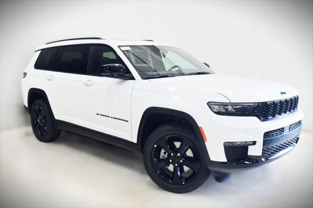 new 2025 Jeep Grand Cherokee L car, priced at $45,657