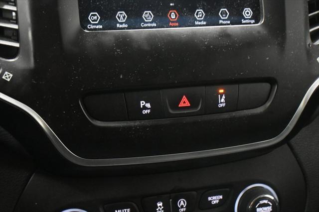 used 2021 Jeep Cherokee car, priced at $21,900