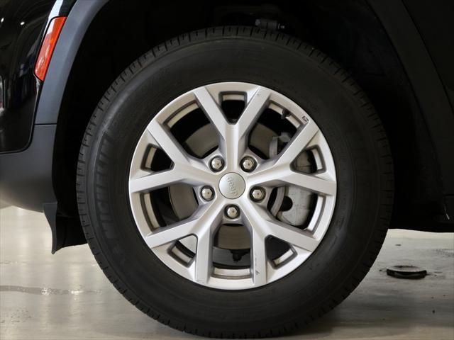 used 2022 Jeep Grand Cherokee car, priced at $31,500
