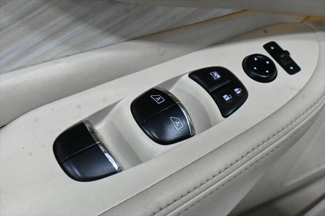 used 2017 Nissan Murano car, priced at $16,000