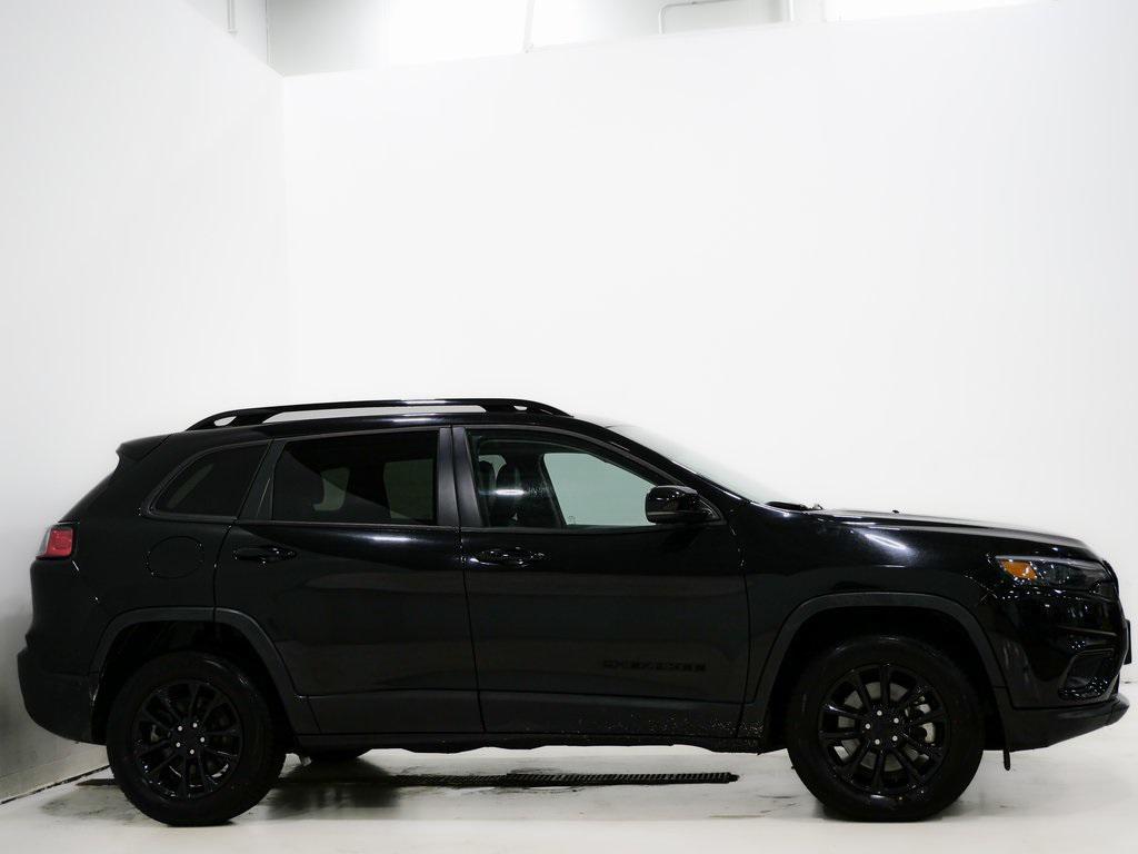 used 2023 Jeep Cherokee car, priced at $22,300