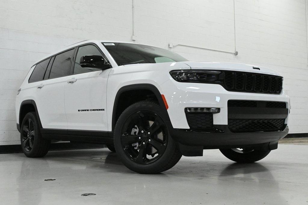 new 2024 Jeep Grand Cherokee L car, priced at $46,721