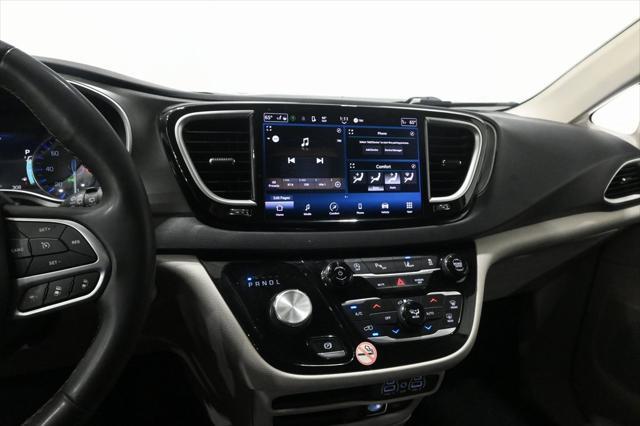 used 2022 Chrysler Pacifica car, priced at $21,300