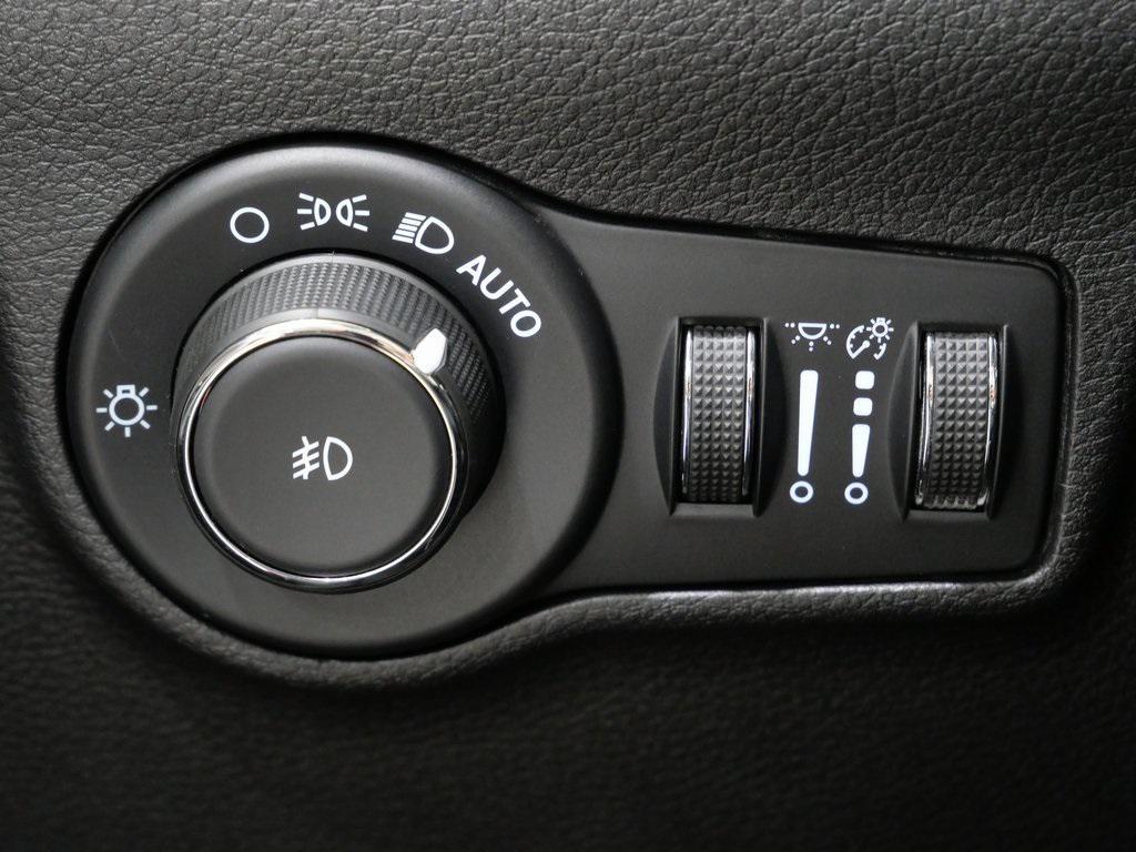 used 2022 Jeep Compass car, priced at $24,000