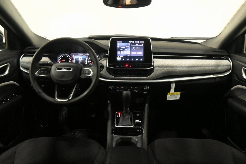 new 2025 Jeep Compass car, priced at $23,854