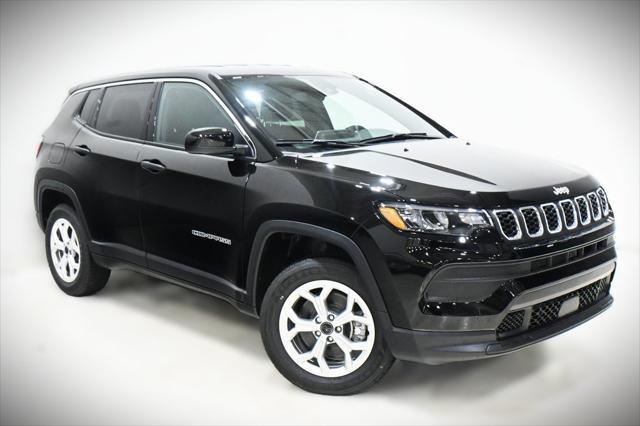 new 2025 Jeep Compass car, priced at $26,122