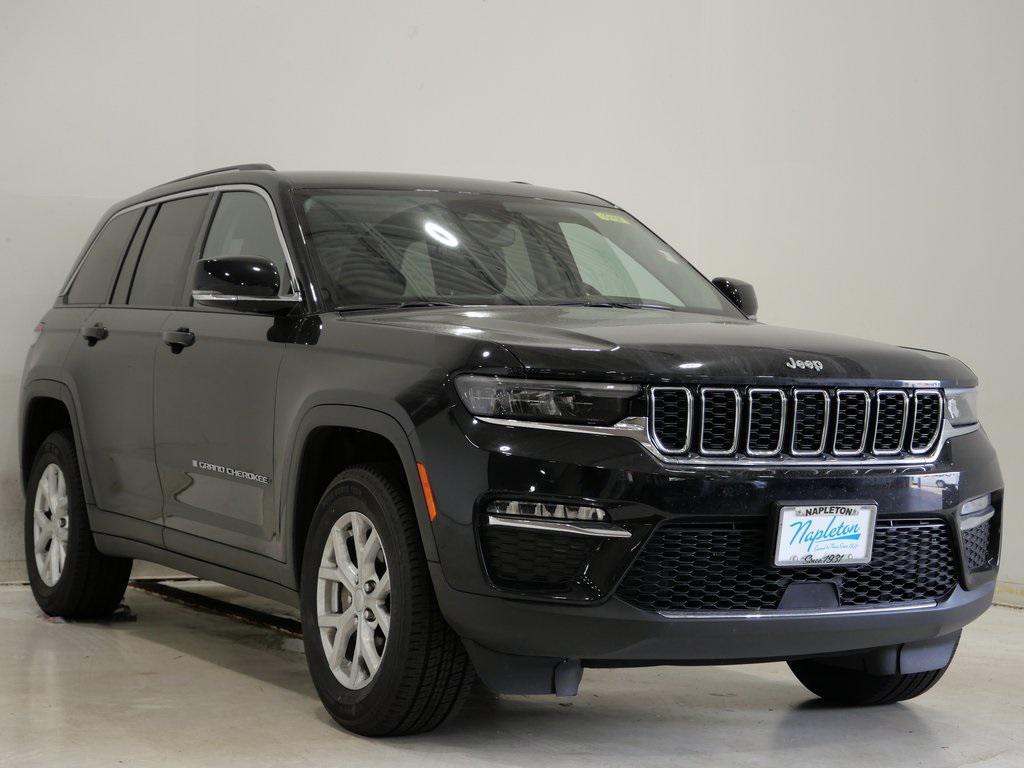 used 2024 Jeep Grand Cherokee car, priced at $30,500
