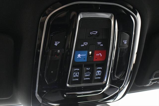 used 2024 Jeep Grand Cherokee car, priced at $32,500