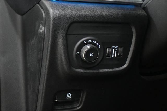used 2024 Jeep Grand Cherokee car, priced at $32,500