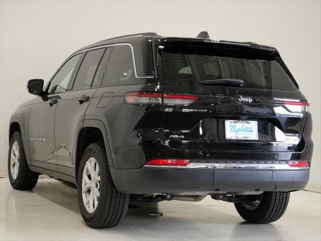 used 2024 Jeep Grand Cherokee car, priced at $32,000