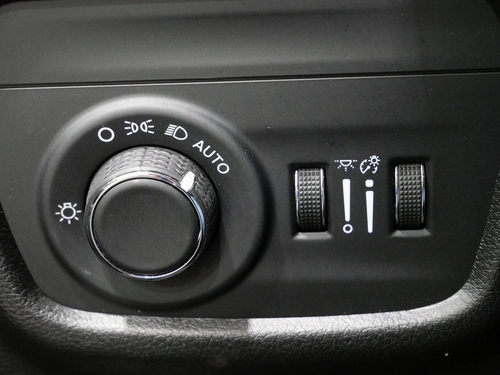 used 2023 Jeep Grand Cherokee car, priced at $29,800