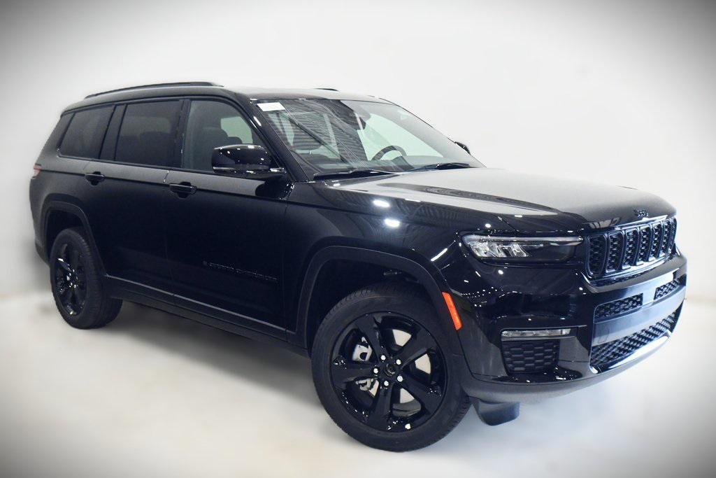 new 2025 Jeep Grand Cherokee L car, priced at $44,965