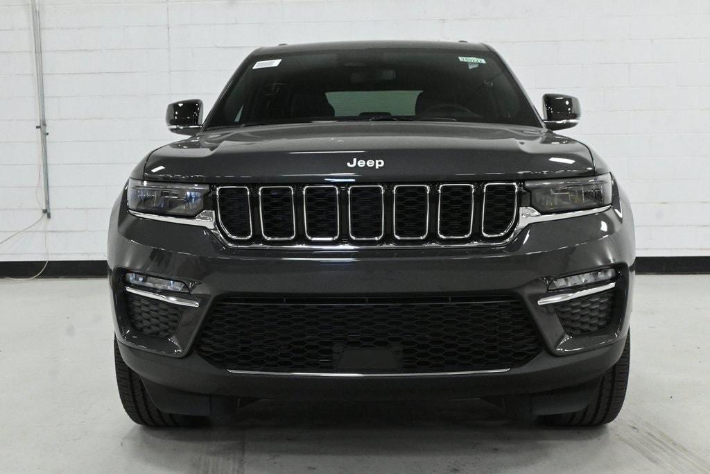 new 2024 Jeep Grand Cherokee car, priced at $45,354