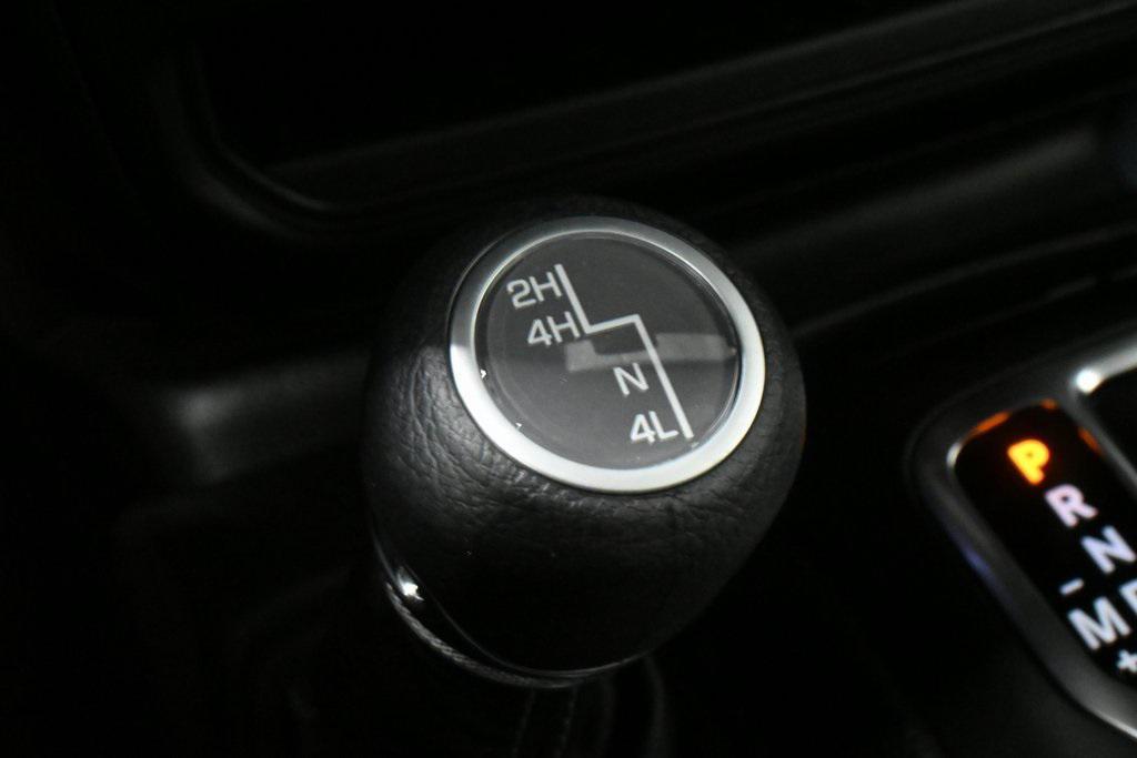 new 2025 Jeep Wrangler car, priced at $42,596