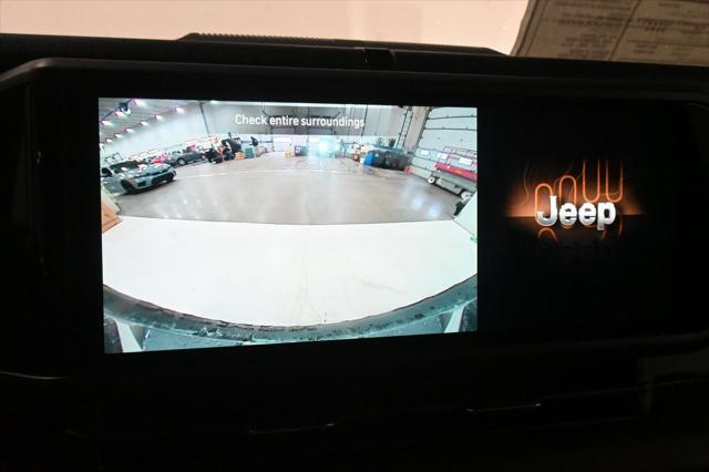 new 2025 Jeep Wrangler car, priced at $45,186