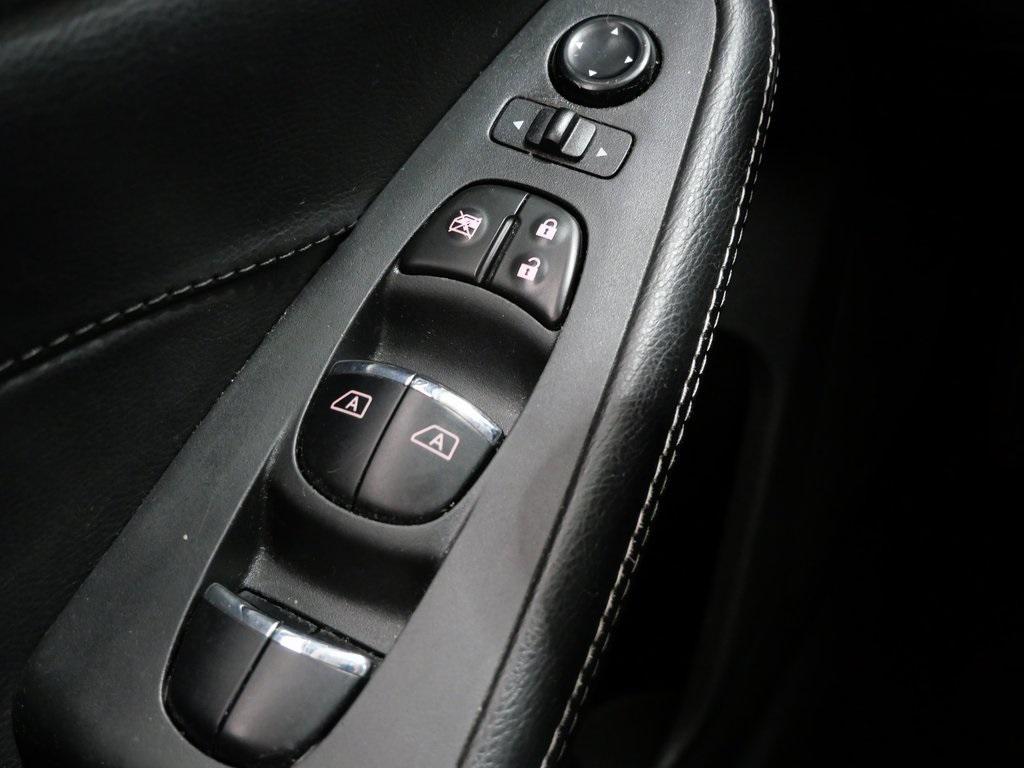 used 2022 Nissan Maxima car, priced at $23,500