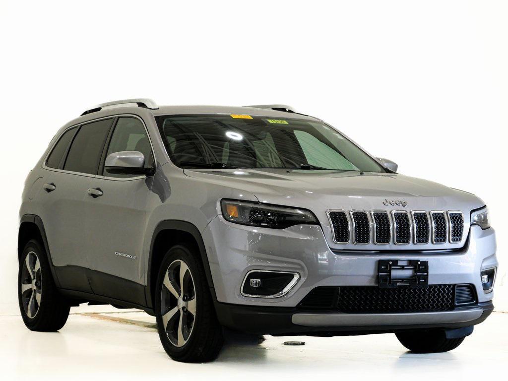 used 2020 Jeep Cherokee car, priced at $16,900