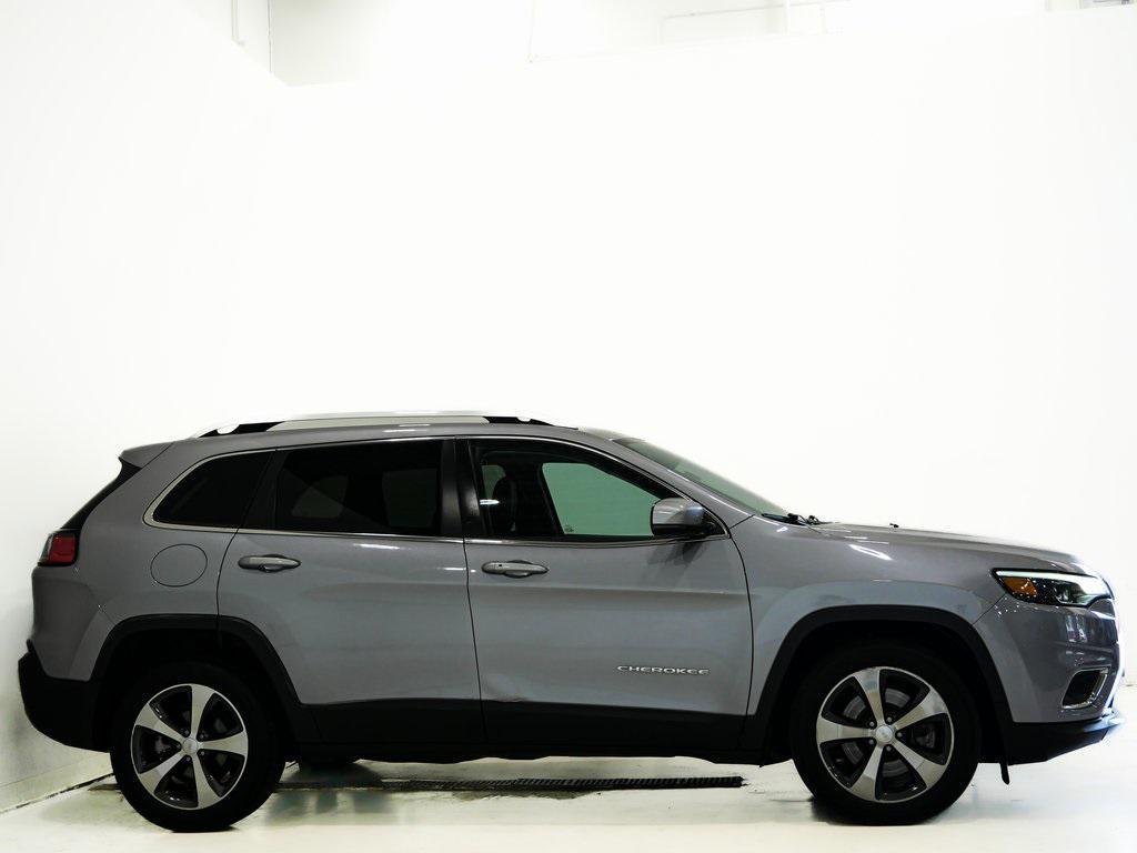 used 2020 Jeep Cherokee car, priced at $16,900