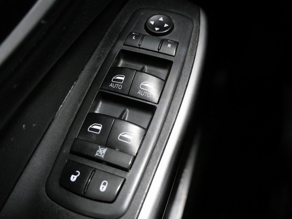 used 2020 Jeep Cherokee car, priced at $16,900
