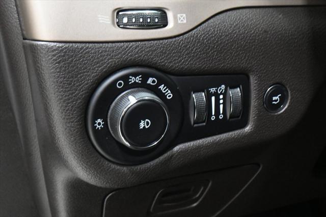 used 2018 Jeep Cherokee car, priced at $19,000