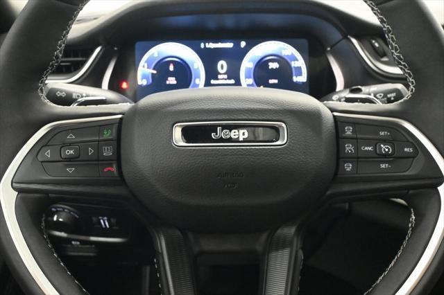 new 2025 Jeep Grand Cherokee car, priced at $40,872