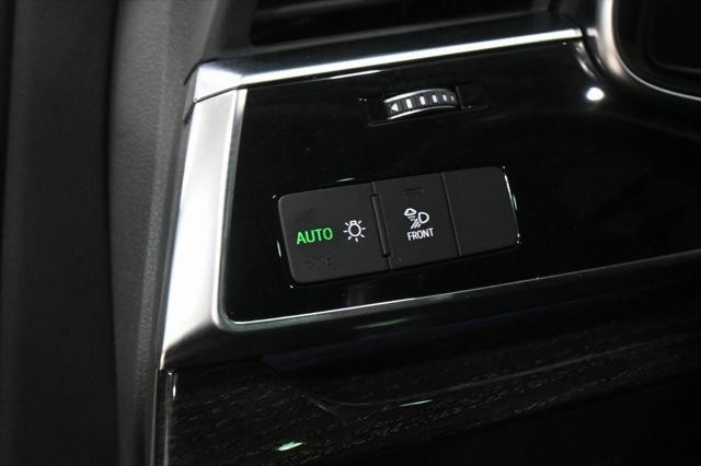 used 2023 Audi Q7 car, priced at $33,900