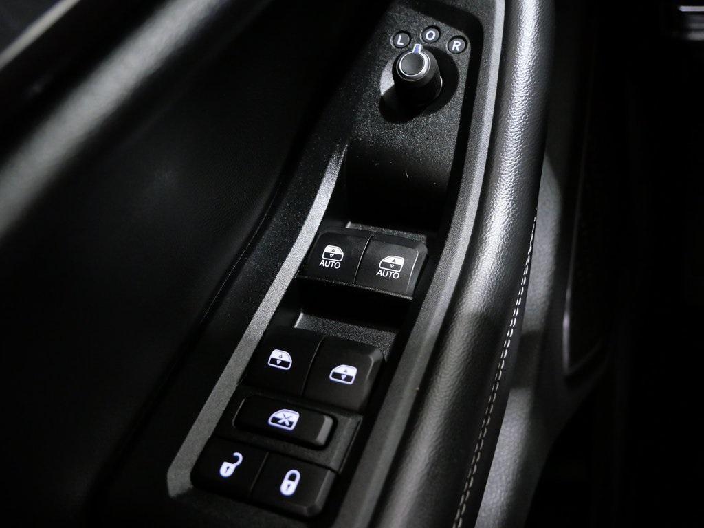 used 2022 Jeep Grand Cherokee L car, priced at $19,900