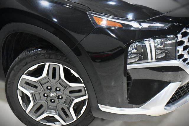 used 2023 Hyundai Santa Fe car, priced at $26,800