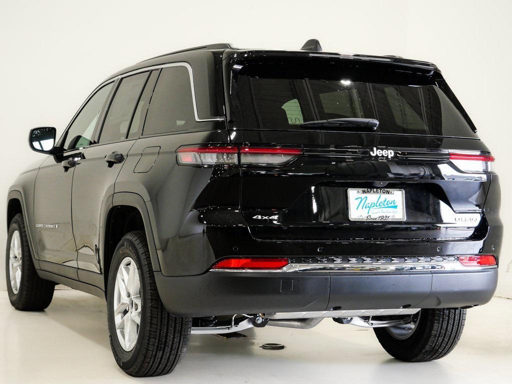 new 2025 Jeep Grand Cherokee car, priced at $37,570