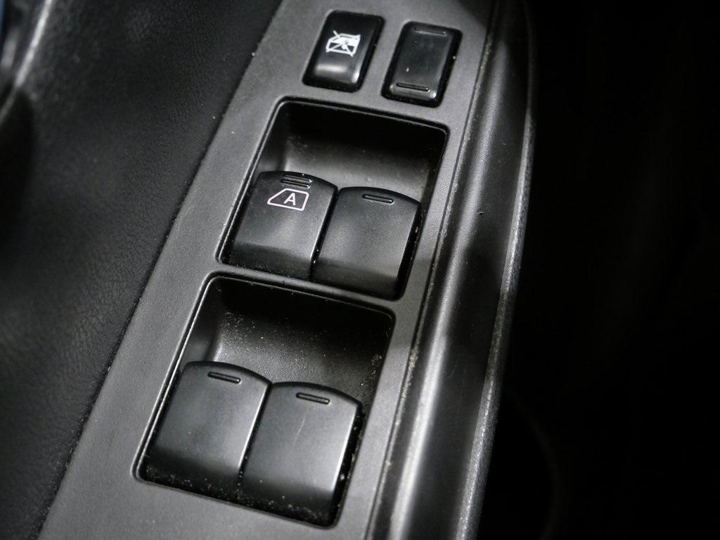 used 2018 Nissan Versa Note car, priced at $8,500