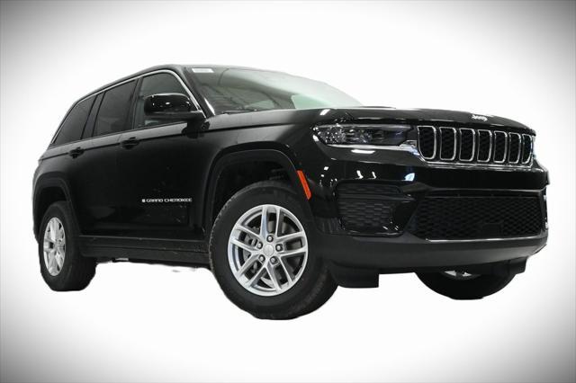 new 2025 Jeep Grand Cherokee car, priced at $37,414