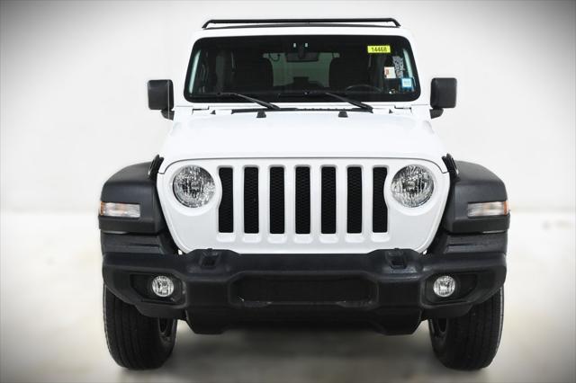 used 2022 Jeep Wrangler Unlimited car, priced at $32,000