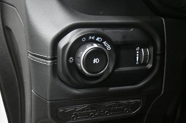new 2025 Jeep Wrangler car, priced at $51,105