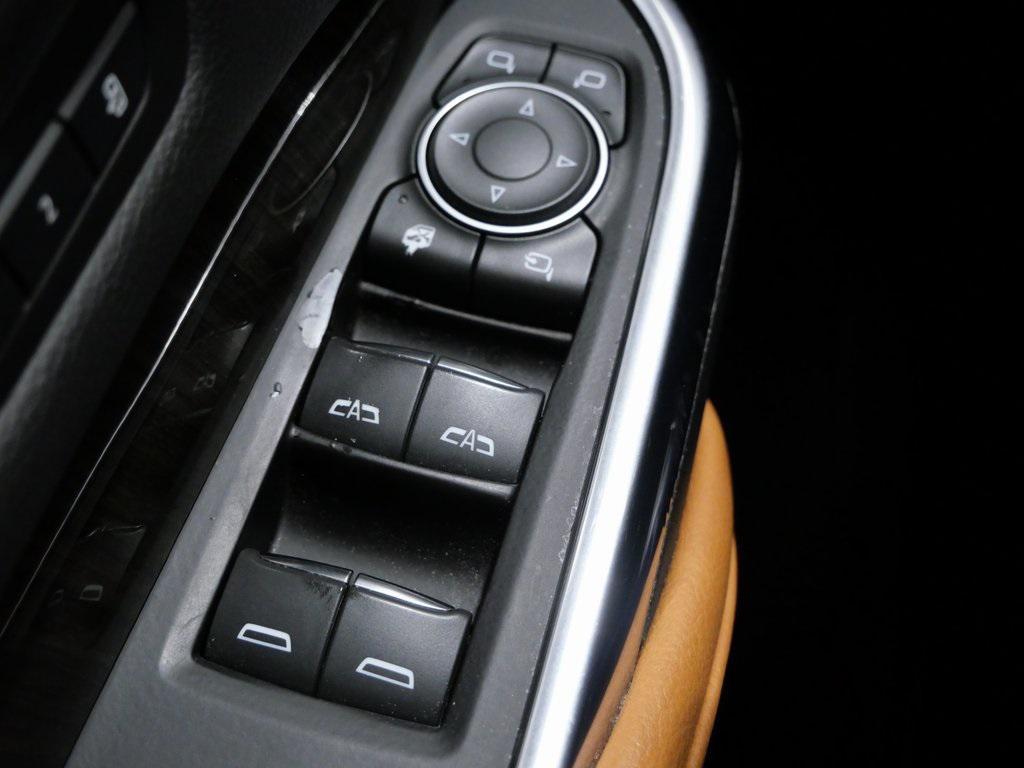 used 2019 Cadillac XT4 car, priced at $20,900