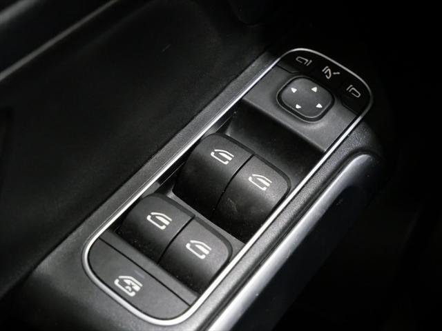 used 2021 Mercedes-Benz GLB 250 car, priced at $24,500