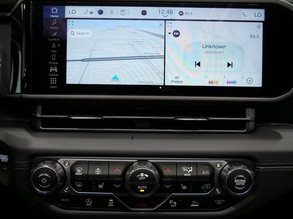 new 2025 Jeep Wrangler car, priced at $54,372