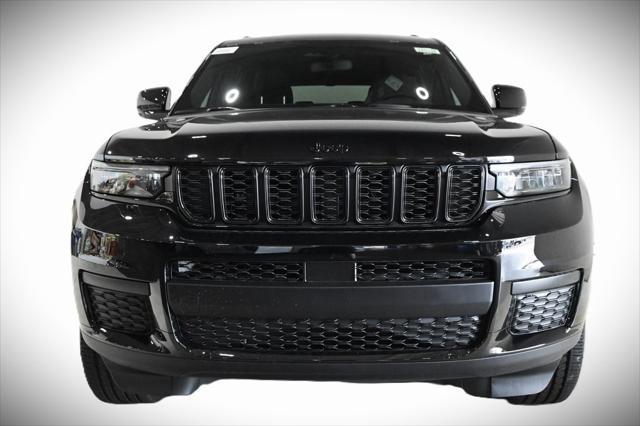 new 2025 Jeep Grand Cherokee L car, priced at $42,832