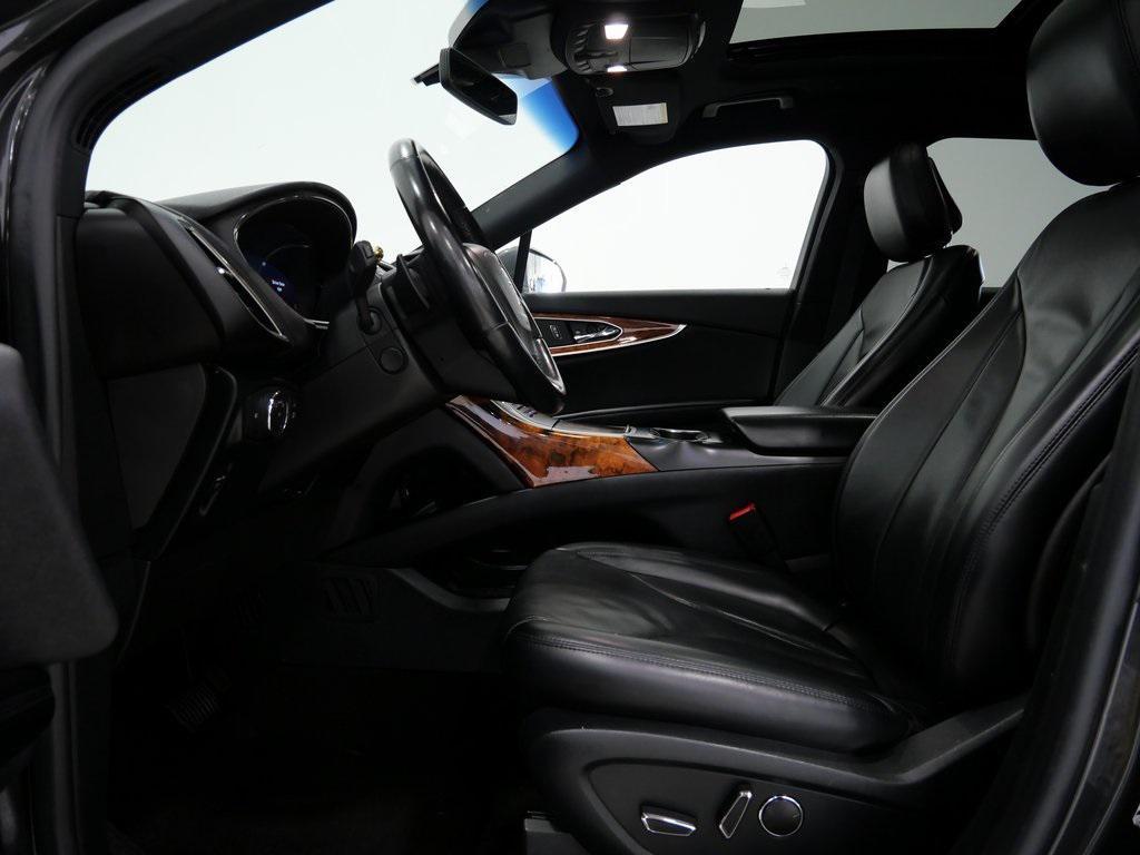 used 2020 Lincoln Nautilus car, priced at $26,500