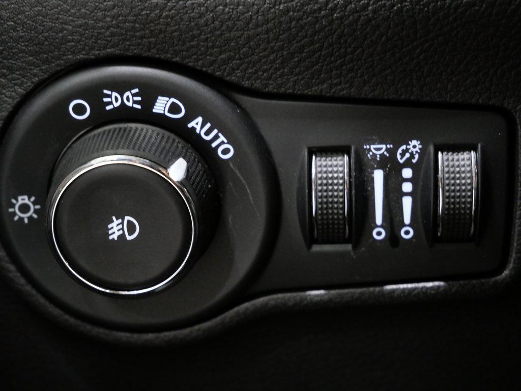 used 2022 Jeep Compass car, priced at $20,500