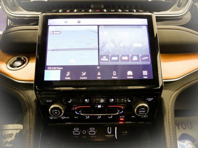 used 2022 Jeep Grand Cherokee car, priced at $39,000